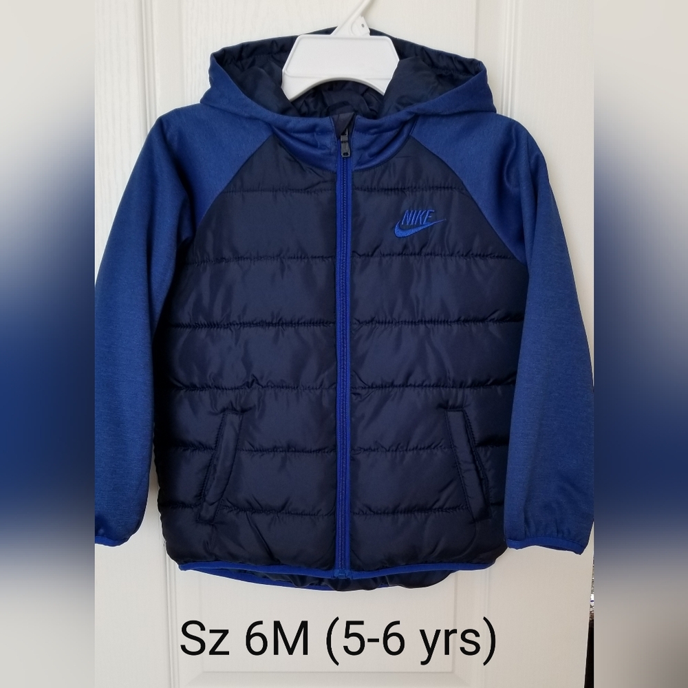Nike Navy and Royal Blue Puffer Jacket